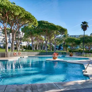 Playas Del Duque, Puerto Banus, Golf .playa Y Compras , Marbella Spain