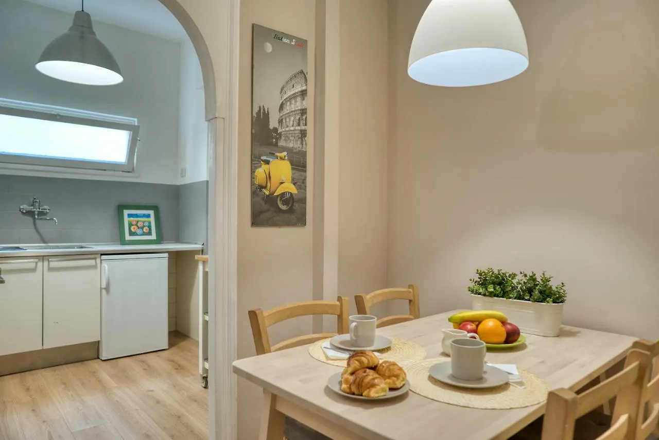 Domus Claudia Apartment Rome